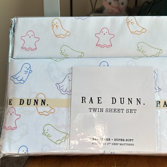 RAE DUNN 😱😱😱 👻TWIN GHOSTIES👻 ghosts Halloween sheet set NEW so adorable - Picture 4 of 8